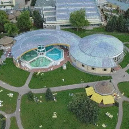 Phlonx 3 Appartement Bük
